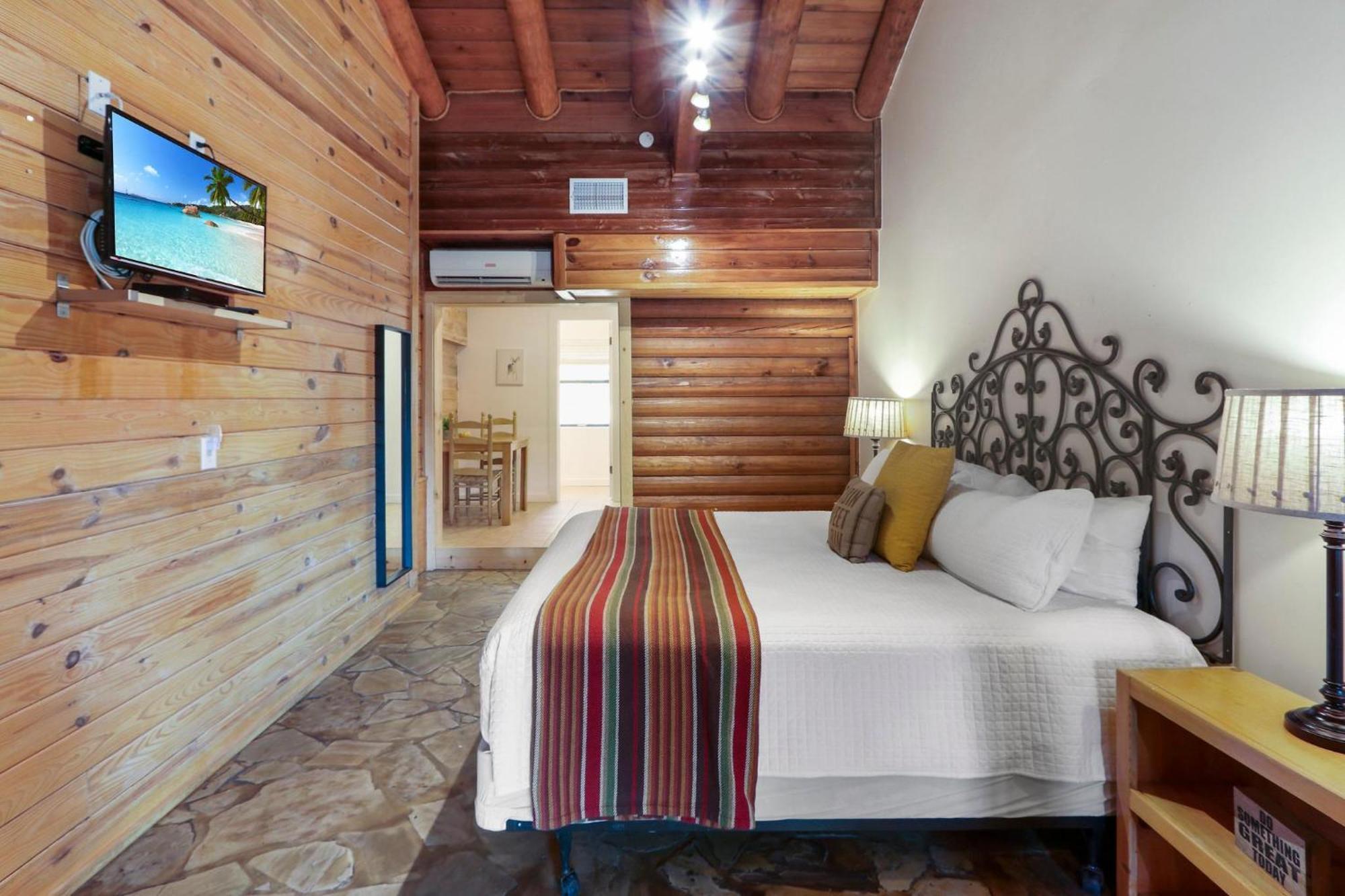 Wimberley Log Cabins Resort And Suites- Unit 3 Exteriér fotografie